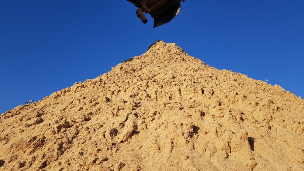 Как выбрать и использовать песок для подсыпки: советы профессионалов